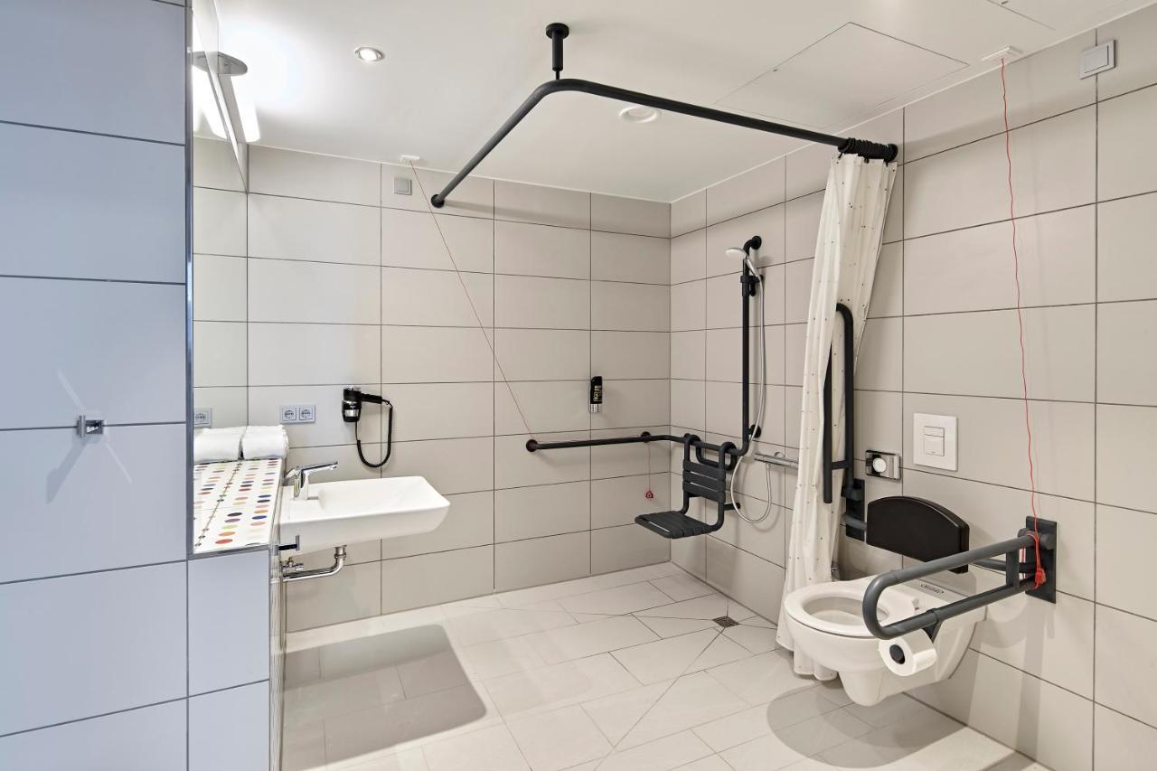 Meininger Hotel Koeln West מראה חיצוני תמונה