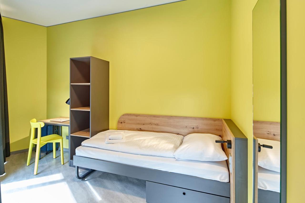 Meininger Hotel Koeln West מראה חיצוני תמונה