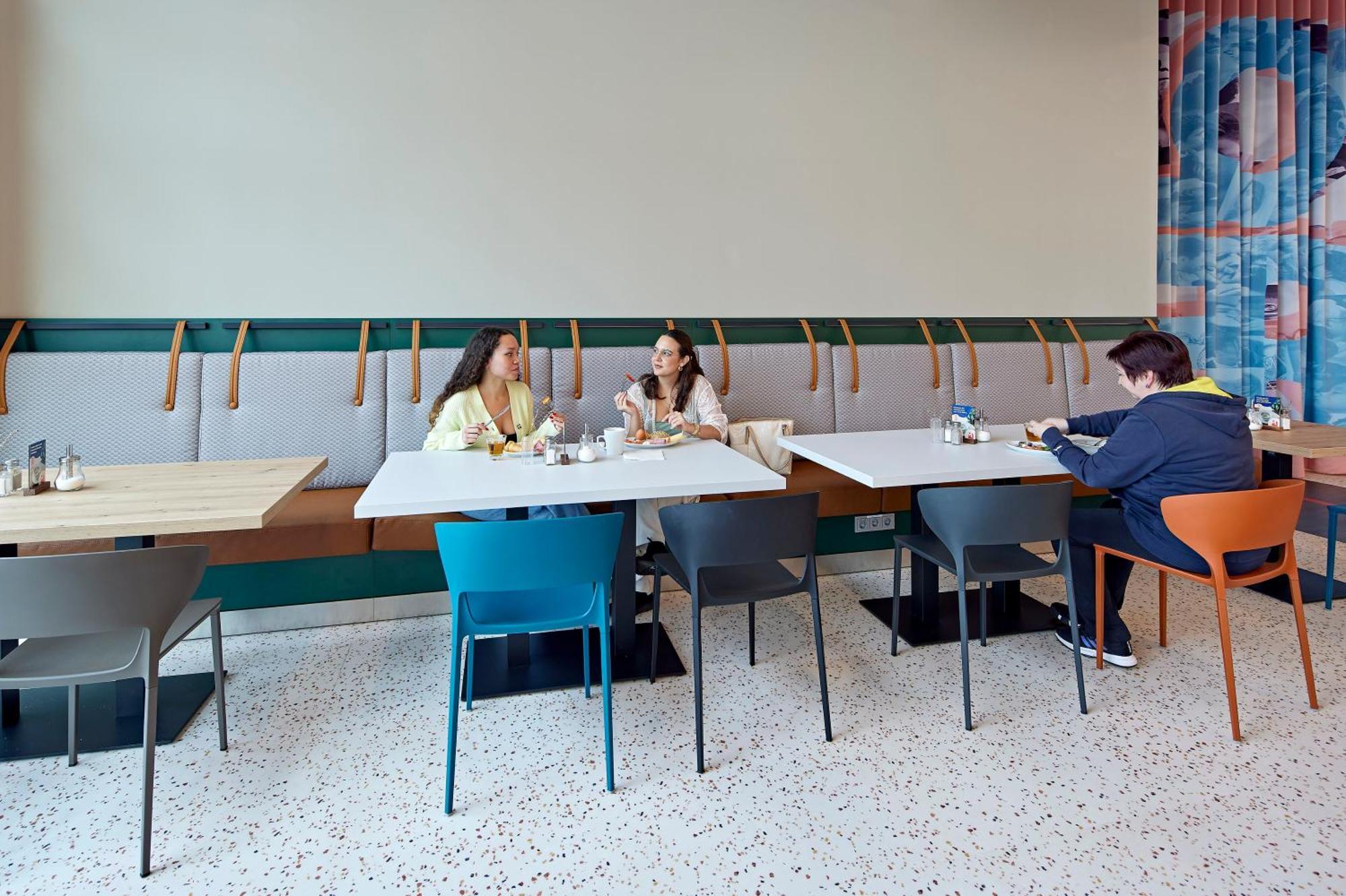 Meininger Hotel Koeln West מראה חיצוני תמונה
